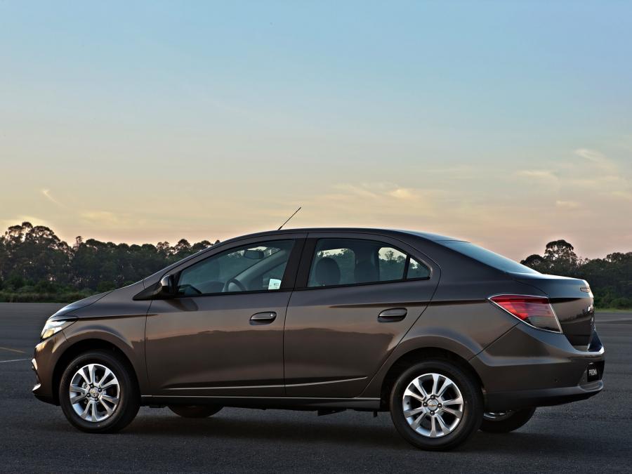  Chevrolet Prisma 2013 года  (фото 13 из 16)